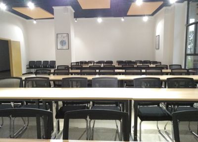 廣安電商服務(wù)中心開(kāi)放免費(fèi)入駐，12類(lèi)崗位虛位以待，共創(chuàng)數(shù)字經(jīng)濟(jì)新篇章